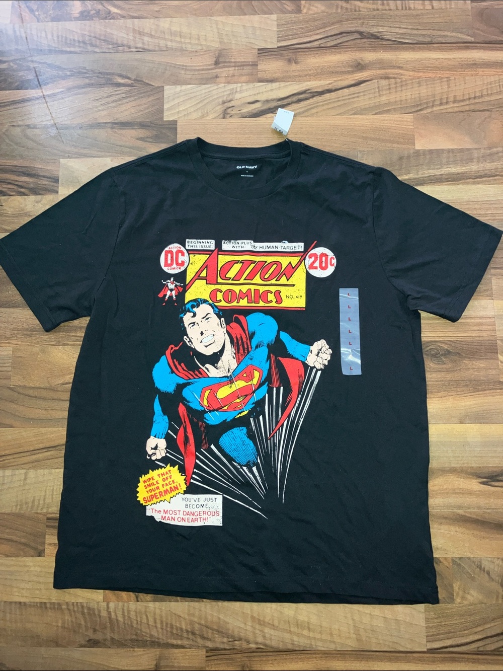 Old Navy  DC comics Superman T shirt Men’s Sz L NWT